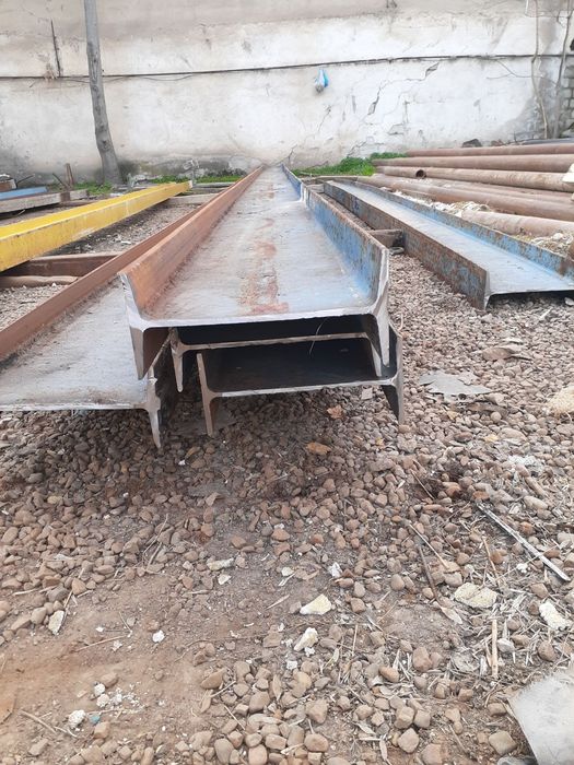 Двутавр30т ва швеллер20т сотилади бу