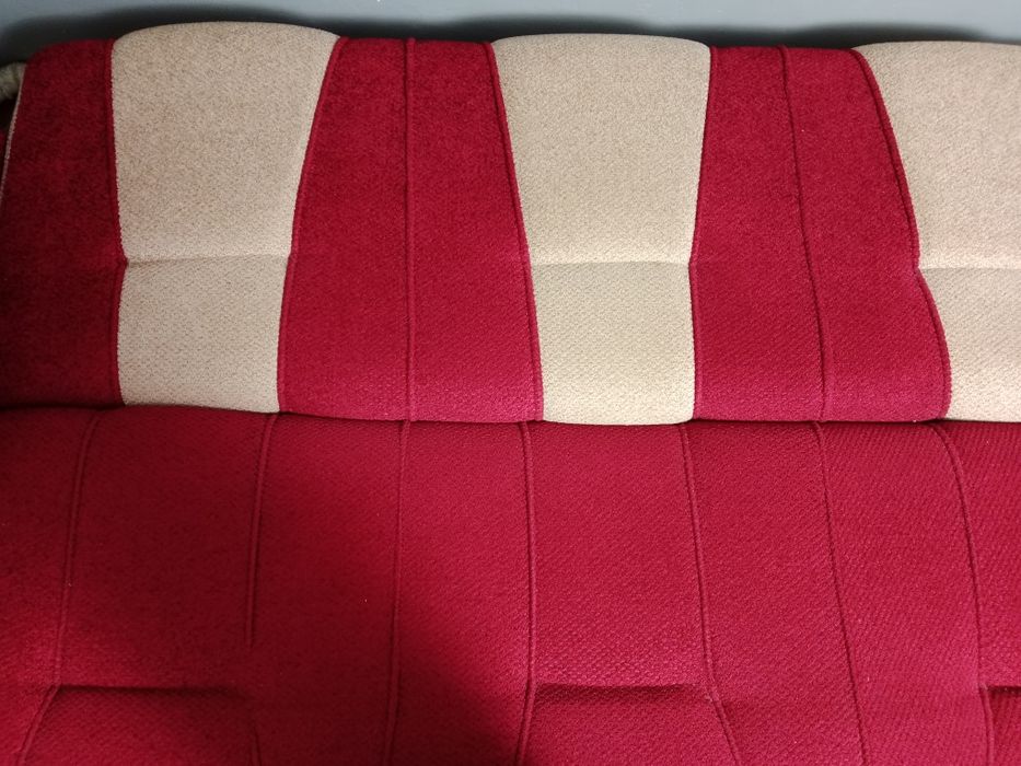 Продам гостиный диван