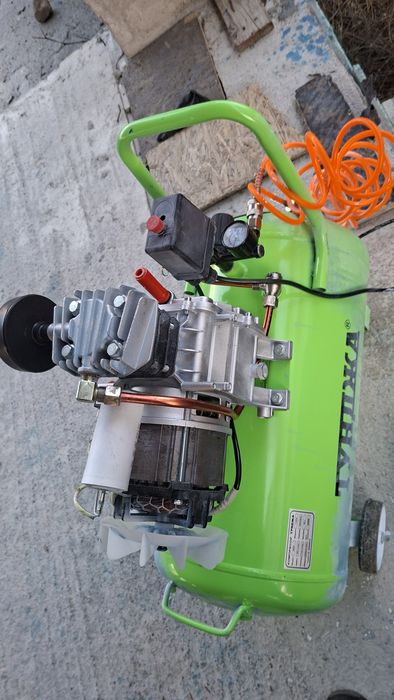 Компресор Тунджа 50л