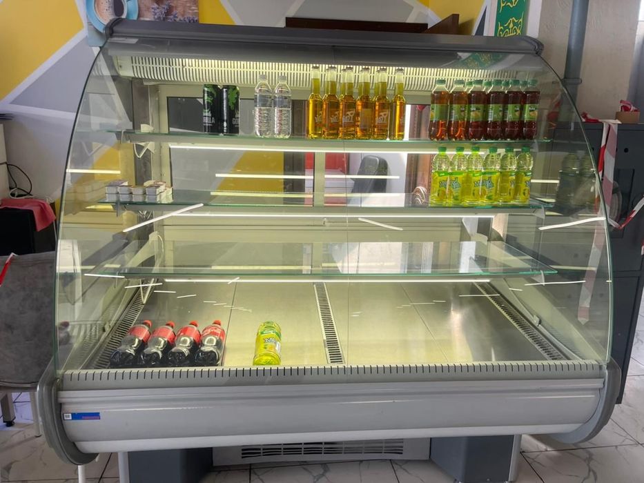 Витрина для продуктов