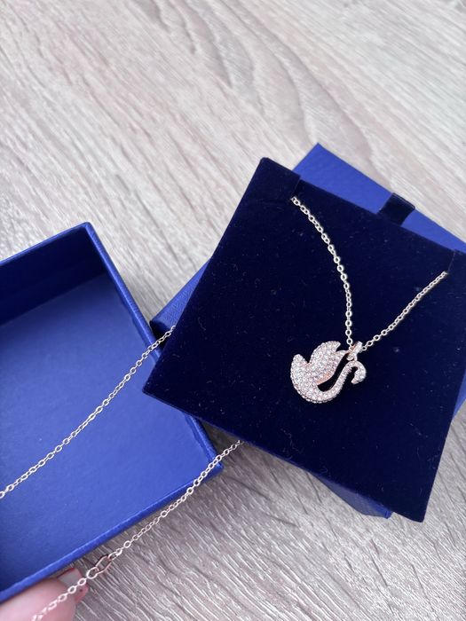 Позлатено колие Swarovski