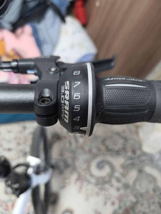 Складной велосипед Dahon.