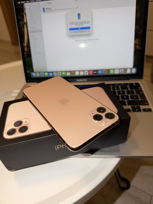 Iphone 11 pro max gold 256 gb impecabil !