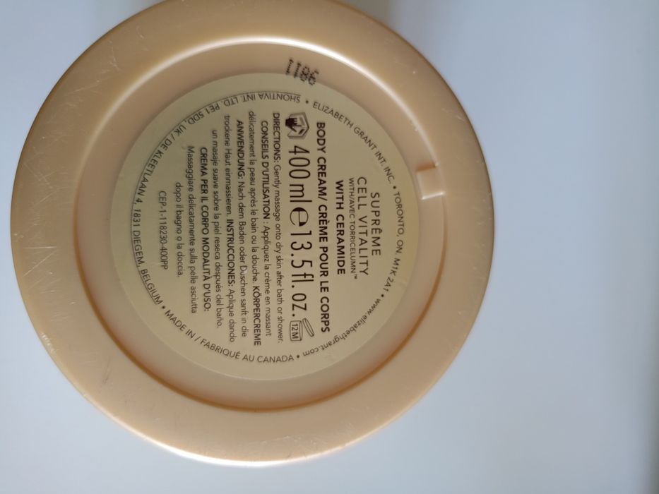 Vând crema de corp de lux, produs de calitate superioara.