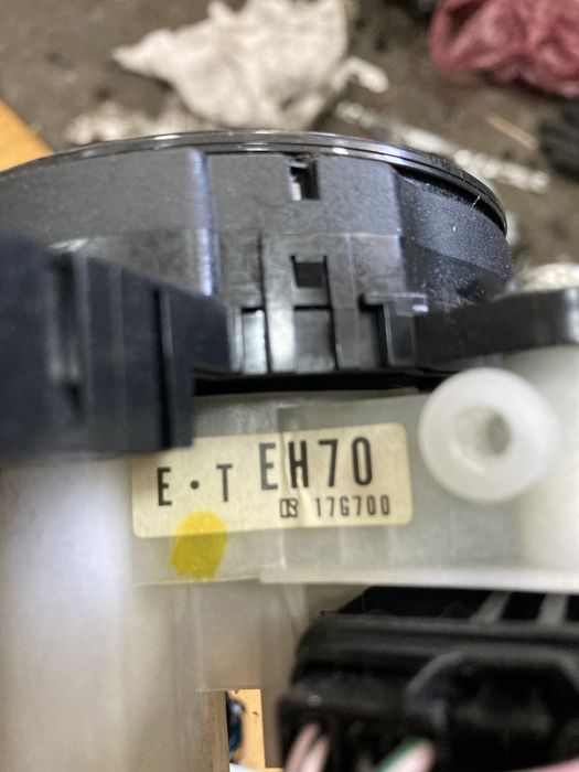 Mazda CX-7 2.2d 4x4 2010год Лентов кабел и лостове