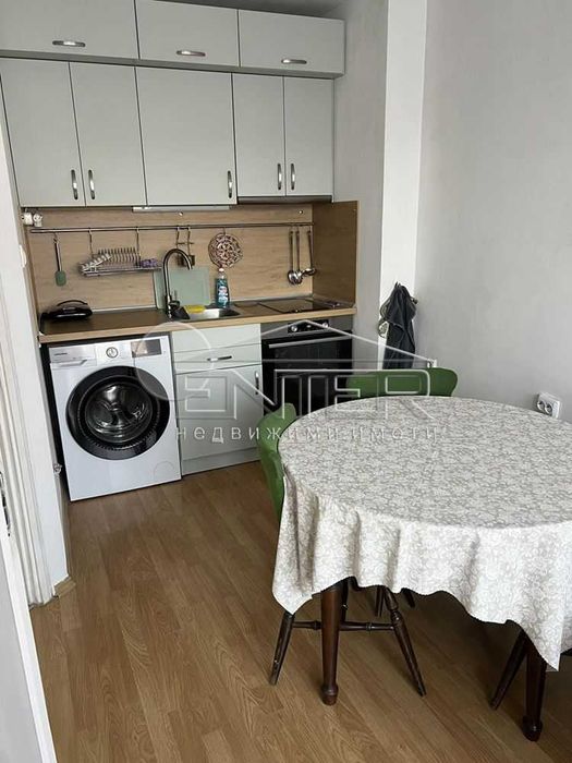 Дава се под наем Двустаен апартамент в Варна, Окръжна болница - 55 кв.м за 400 € - Снимка #2