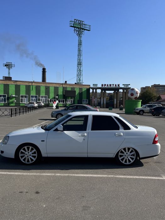 Продам приору в отс