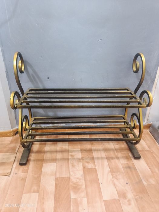 Вешалка и обувник