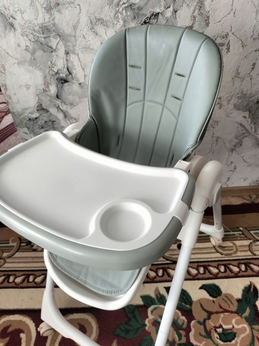 Продам стульчик детский