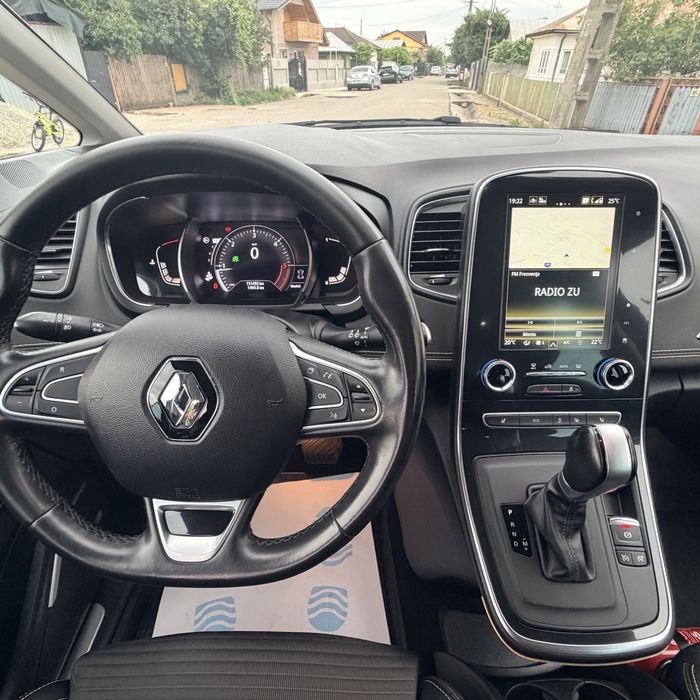 RENAULT Scenic 2020 — imagine 4