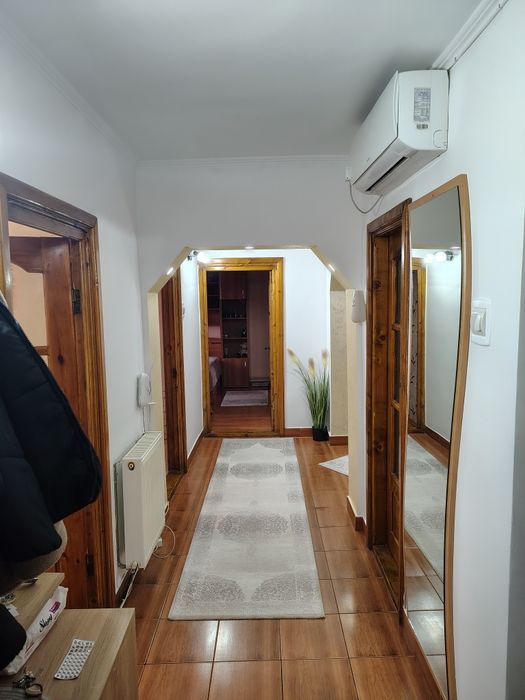 Apartament 3 camere centru 80 m patrati