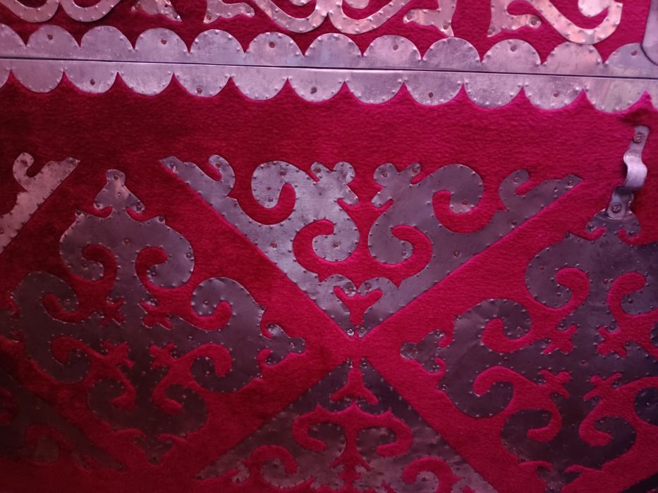 Сундук 10.000 торг. Маленький