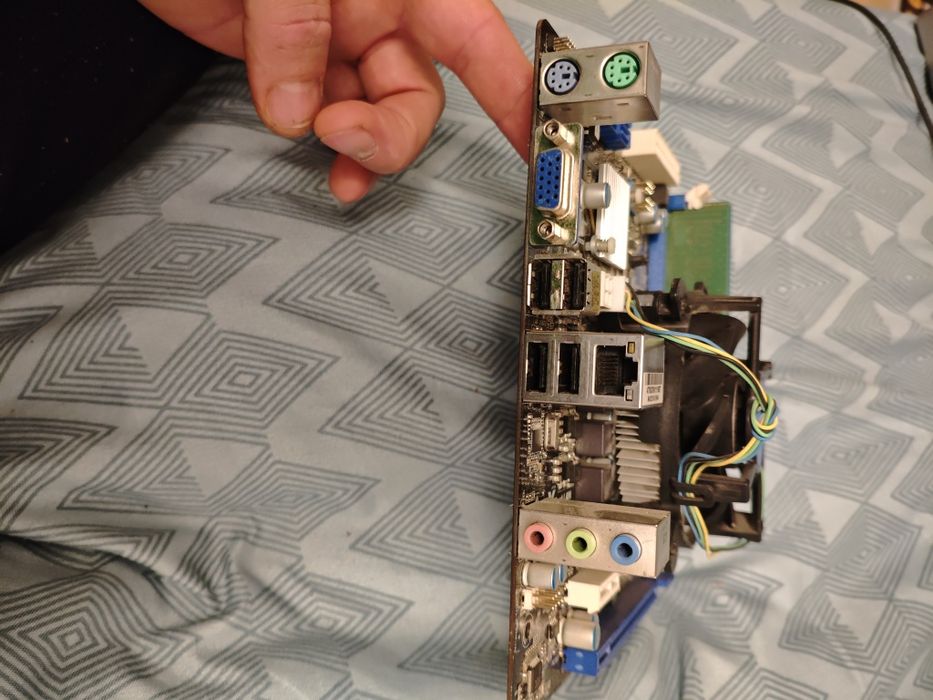 Placă de bază Asrock H61M-VG3