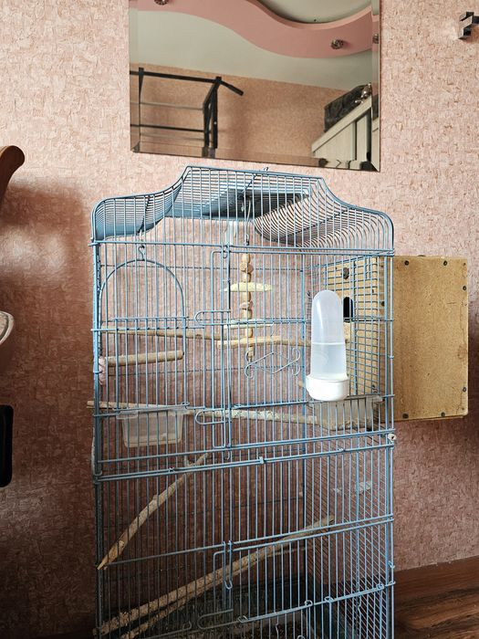 Продаётся клетка для птиц