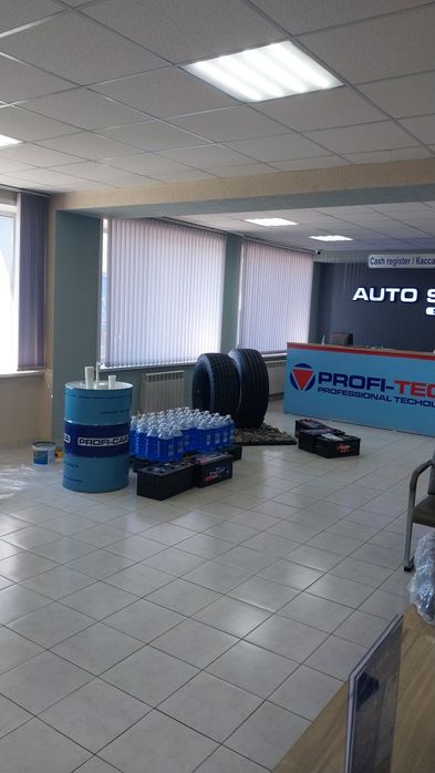 Покраска побелка стен потолков