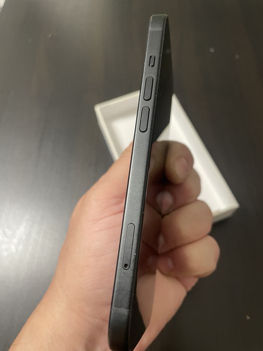 Iphone 15 black 128 gb + cablu date + husa