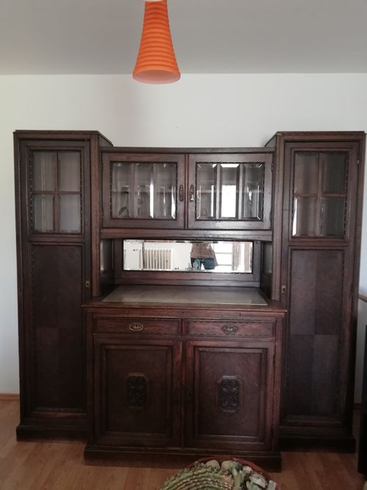 Bibliotecă din lemn masiv