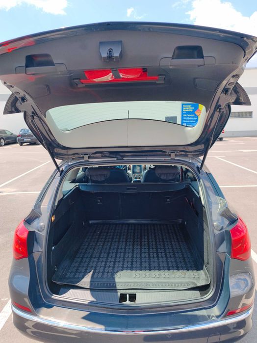 Opel Astra J Sports Tourer