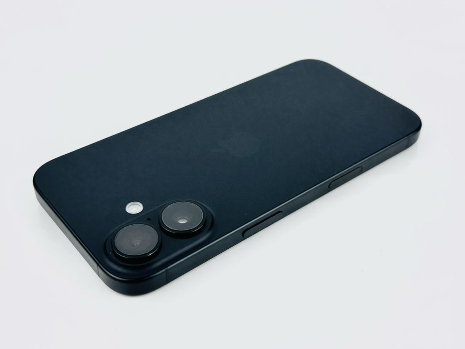 Apple iPhone 16 128GB Black Отличен! Гаранция!