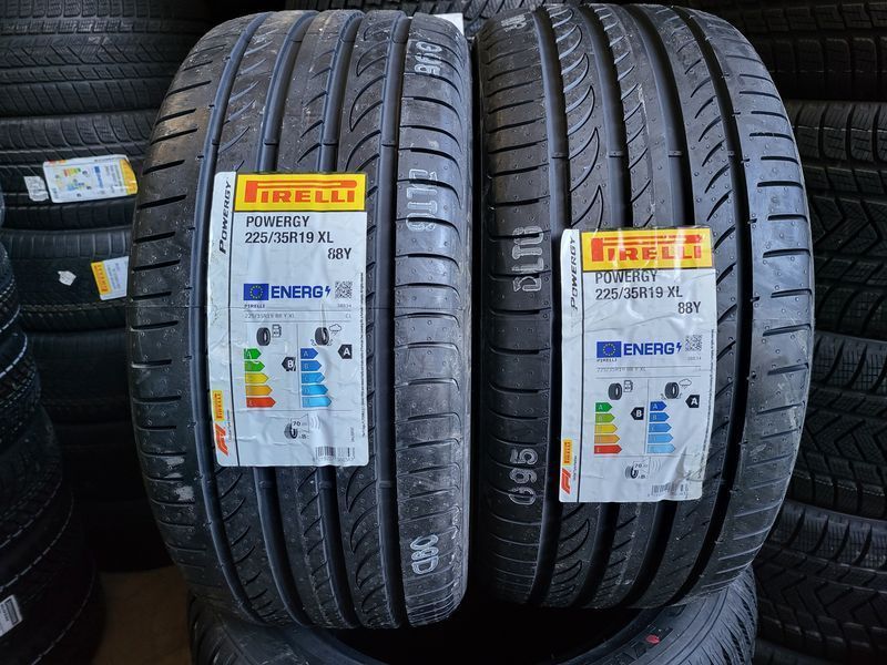 225/35/19 PIRELLI 2бр