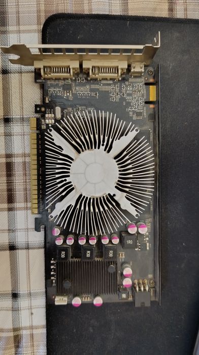 Gts 450 1 gb ddr 5