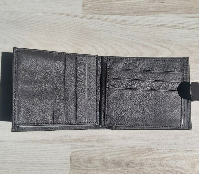 Vând portofel bărbătesc piele naturala maro nou