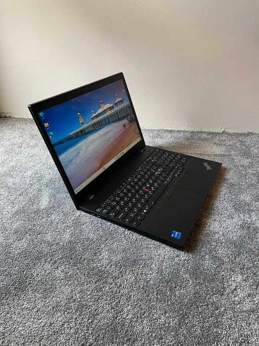 i7-11800H, 32GB DDR4, Nvidia Quadro T1200 - Lenovo ThinkPad P15v - 512GB NVMe SSD M.2, 15.6''IPS FullHD