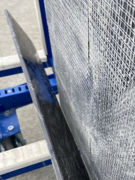 Подпрозоречни первази от гранит с дебелина 1 см