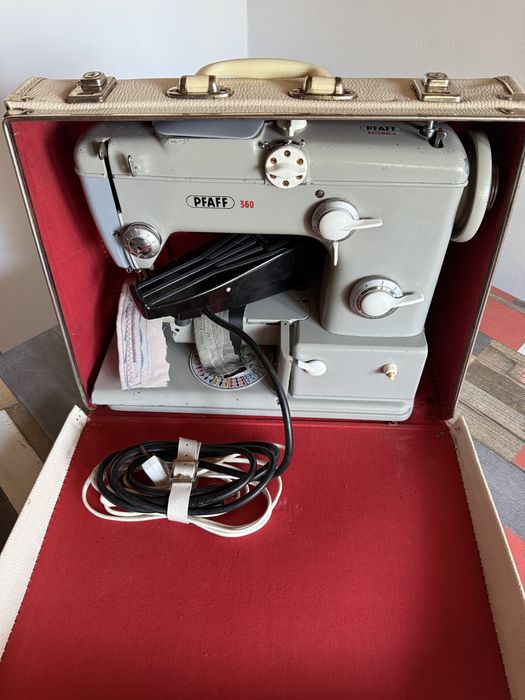 Masina cusut Pfaff 360 automatic