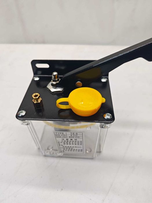 устройство ручнойой смазки чпу станка. чпу.маслёнка.