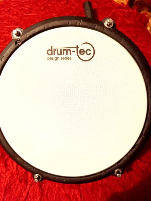 Алесис падове Alesis