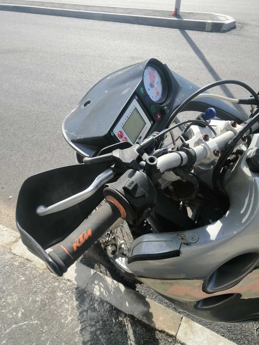 KTM lc4 640 Adventure на части
