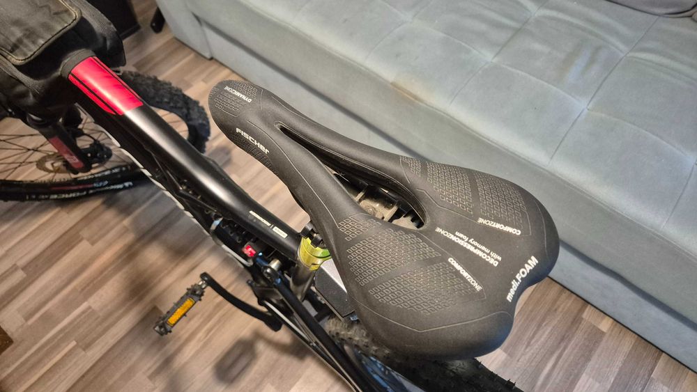 Bicicleta Rockrider ST 530 27,5" practic noua