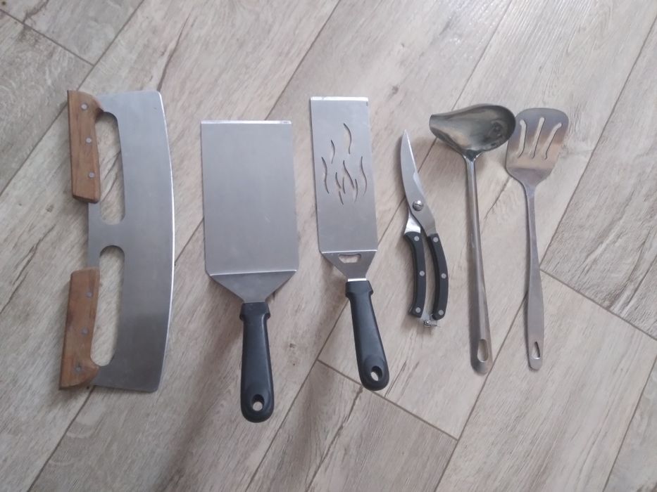 Продам   кухонные принадлежности для повара