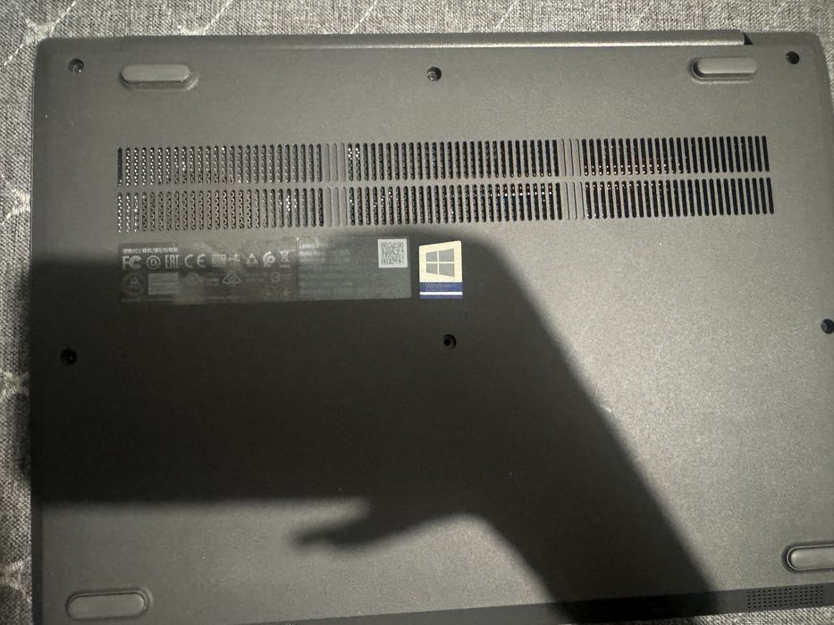 продам lenovo V14-ADA