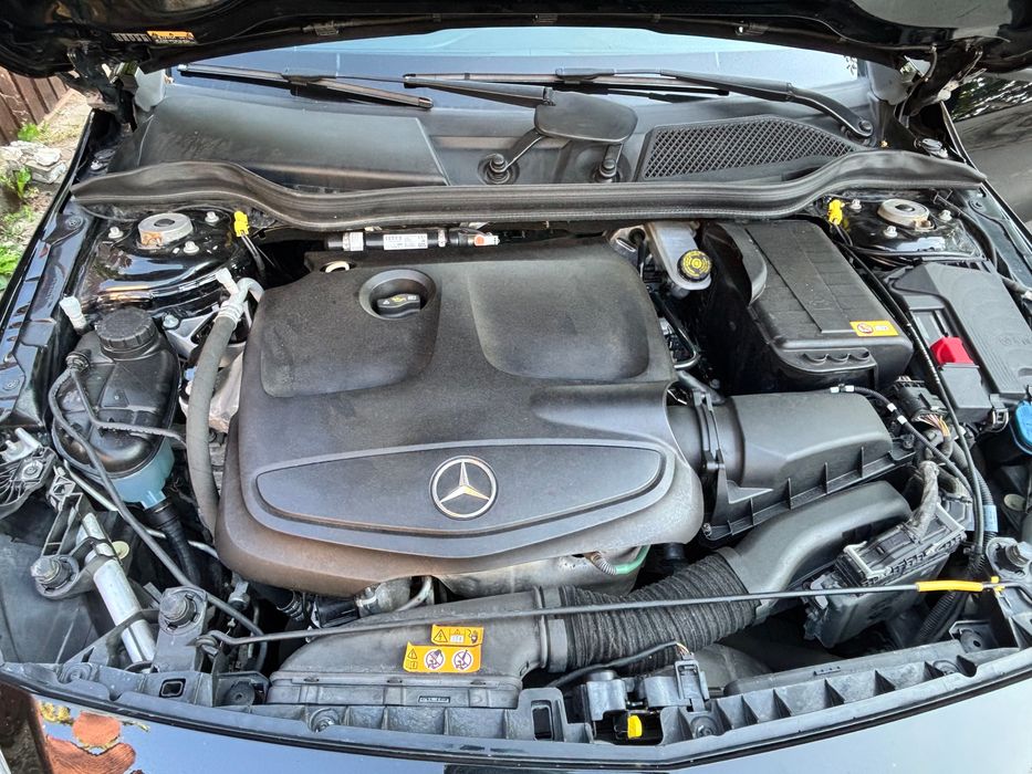 Mercedes A180 - 96000 km an 2013