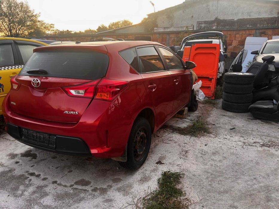 Toyota Auris 1.3/ Tойота Аурис