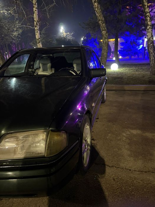 Продам мерседес бенс