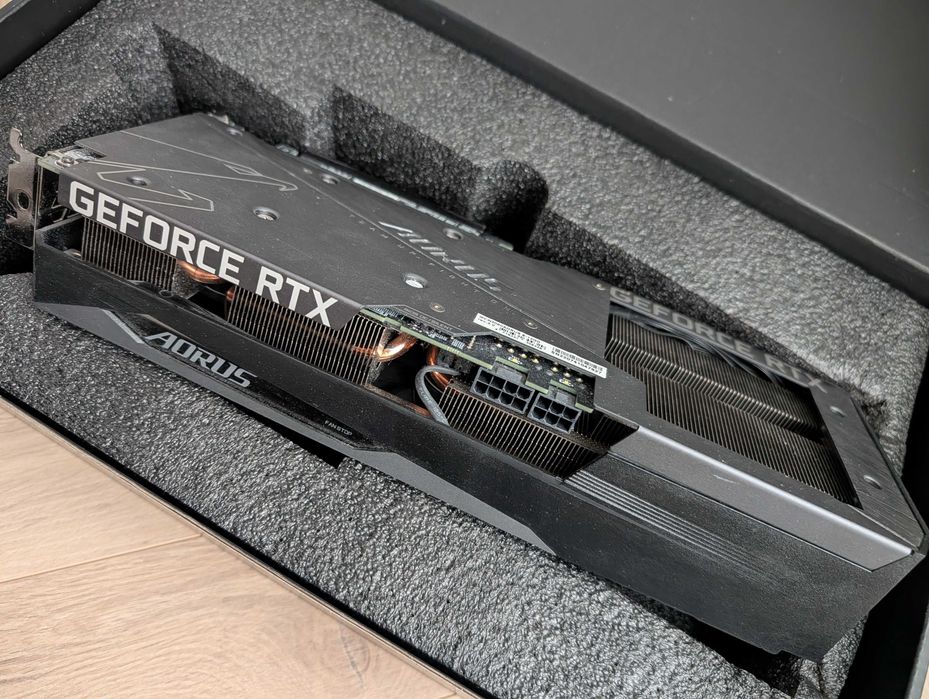 Gigabyte AORUS GeForce RTX 3060 12GB / 2x8-pin видеокарта Nvidia GPU