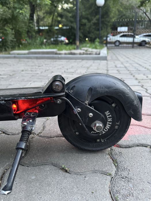 Электросамокат speedway mini 4 pro