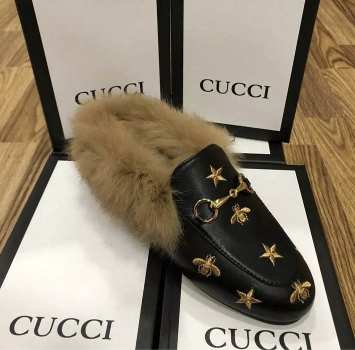 Женские кожаные лоферы с мехом, Gucci