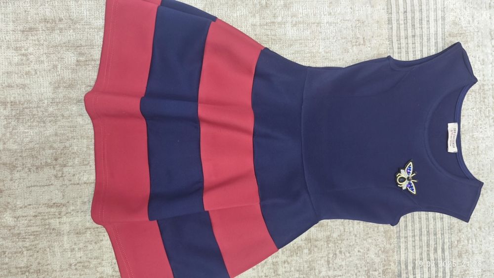 Платье бренд gee jay girls, на 6-8 лет