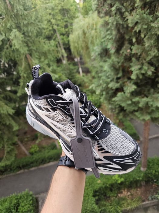 Off White Be Right Back 40 42 45