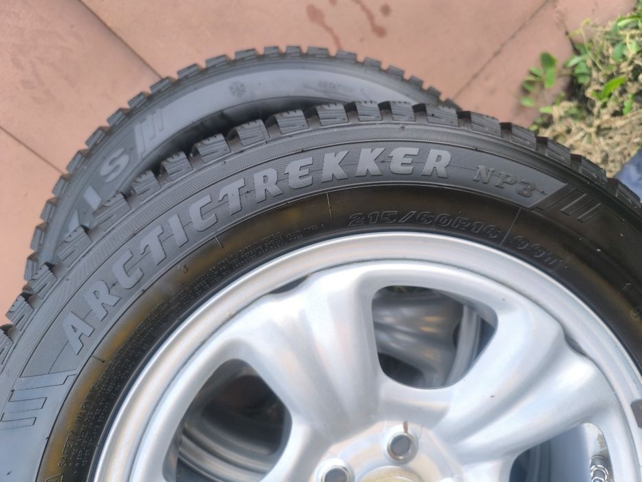 Продам шины 215*60 R16