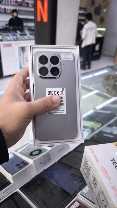 xiaomi 15T pro  12/512 titan gray