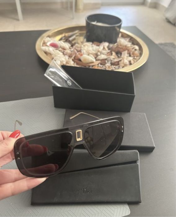 Оригинални дамски очила Dior ,отлично състояние,цвна 320лв
