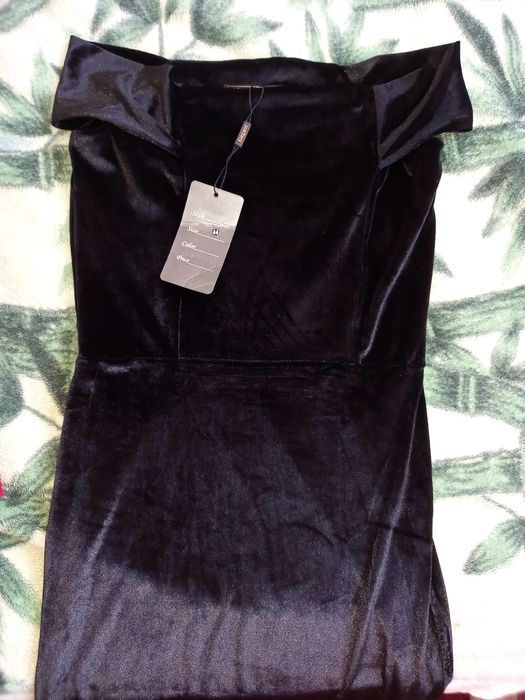 Платье очень красивое