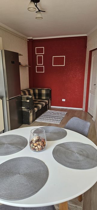 Chirie apartament o cameră