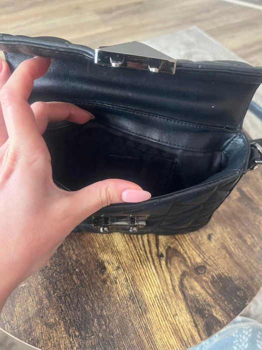 черна чанта Karl Lagerfeld bag leather кожена