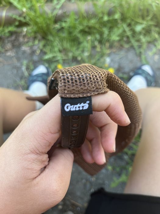 Gutta cap hot coffe